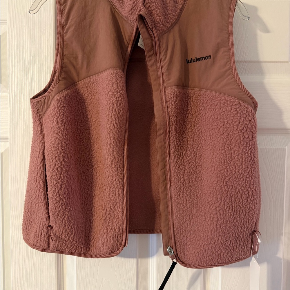lululemon athletica High Pile Fleece Red clay & sequoia Sherpa Zip Vest - Picture 2 of 5